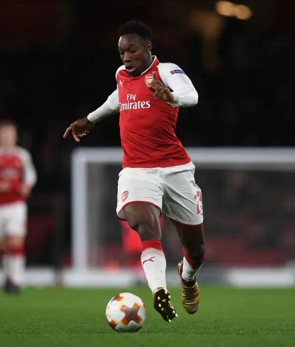 Framed Print : Danny Welbeck in Action: Arsenal vs. BATE Borisov, UEFA Europa League 2017-18