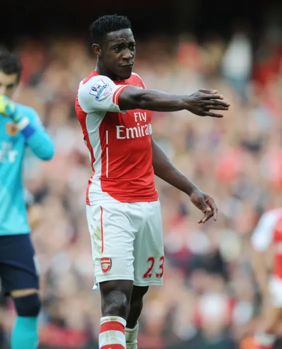 Framed Print : Danny Welbeck in Action: Arsenal vs Hull City, Premier League 2014-15