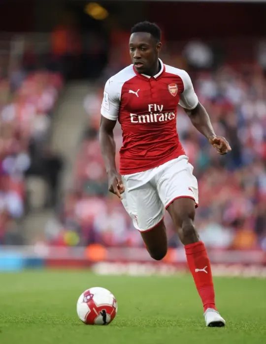 Framed Print : Danny Welbeck in Action: Arsenal vs Sevilla FC - Emirates Cup 2017-18