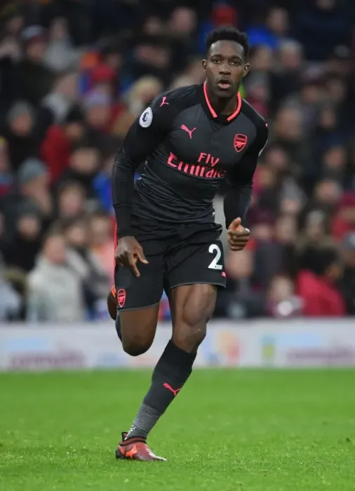 Framed Print : Danny Welbeck in Action: Burnley vs. Arsenal, Premier League 2017-18