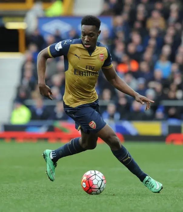 Framed Print : Danny Welbeck in Action: Everton vs Arsenal, Premier League 2015-16