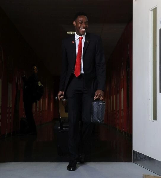 Danny Welbeck Arrives at Arsenal Changing Room Ahead of Arsenal vs. RSC Anderlecht (UEFA Champions League, 2014)