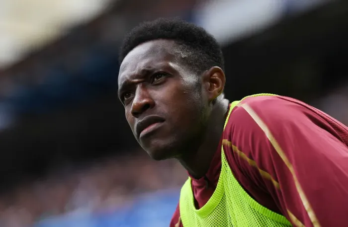Framed Print : Danny Welbeck: Arsenal Substitute in Chelsea vs Arsenal Premier League Clash (2018-19) Framed Print : Danny Welbeck: Arsenal Substitute in Chelsea vs Arsenal Premier League Clash (2018-19)