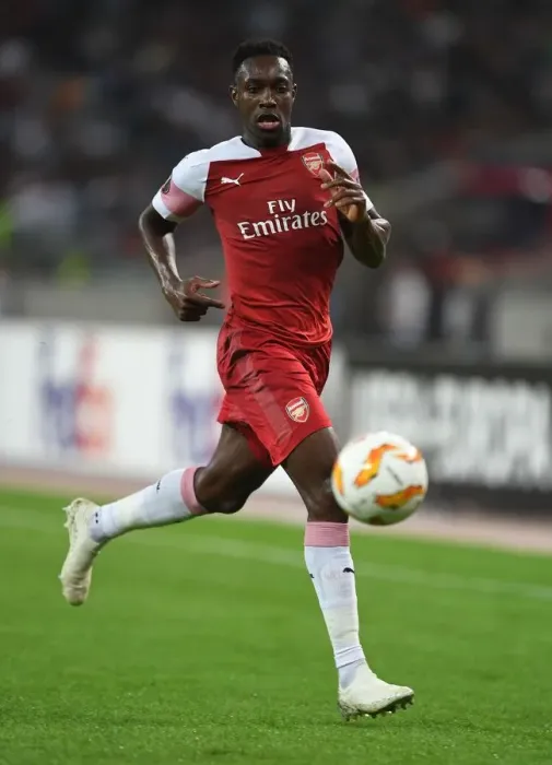Framed Print : Danny Welbeck Faces Off Against Micel: Qarabag vs. Arsenal, UEFA Europa League 2018-19 Framed Print : Danny Welbeck Faces Off Against Micel: Qarabag vs. Arsenal, UEFA Europa League 2018-19