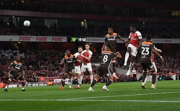 Danny Welbeck Scores for Arsenal Against Brentford in Carabao Cup