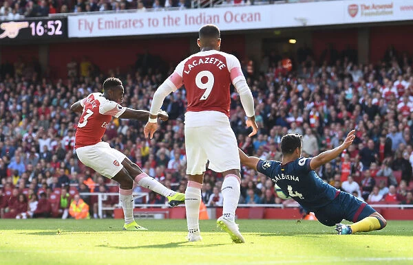 Danny Welbeck Scores Arsenal's Third Goal Against West Ham United (2018-19)