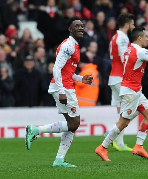 Danny Welbeck Scores His Second Goal: Arsenal's Victory Against Leicester City, 2015-16 Premier League