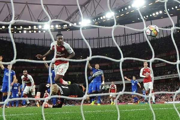 Danny Welbeck Scores the Second Goal for Arsenal Against Leicester City, 2017-18 Premier League