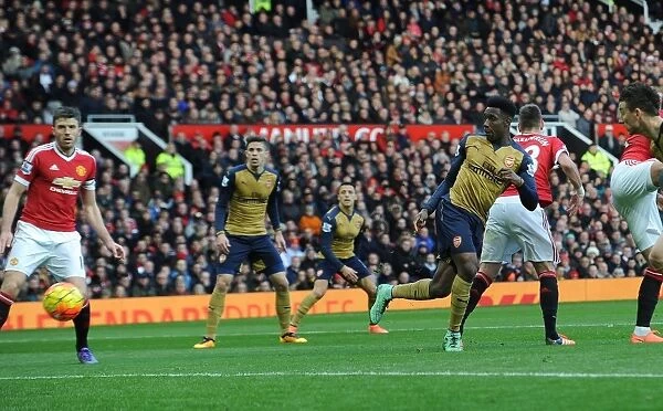 Danny Welbeck Scores Against Former Team: Arsenal's Victory Over Manchester United, Premier League 2015 / 16