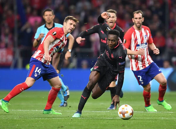 Danny Welbeck Tripped by Gabi: Tense Moment in Arsenal's Europa League Semi-Final Clash with Atletico Madrid