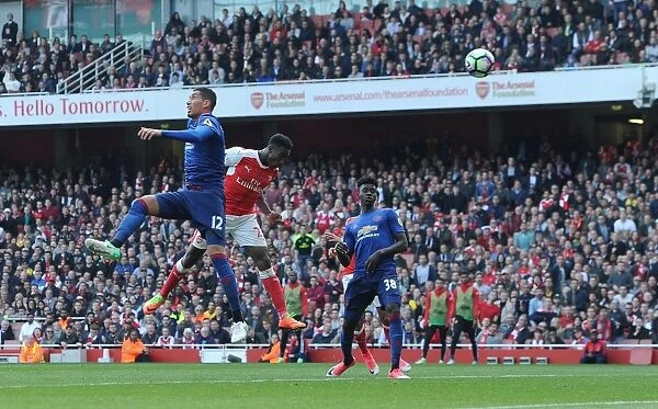 Danny Welbeck's Dramatic Goal: Arsenal's Epic Comeback Against Manchester United in the Premier League
