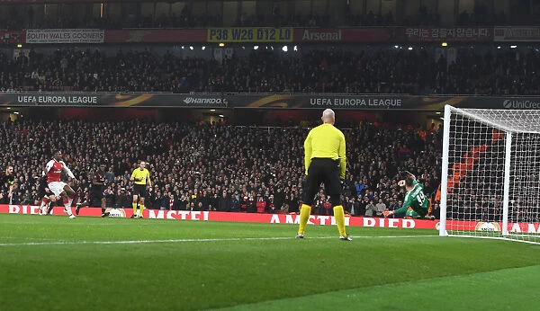 Danny Welbeck's Dramatic Penalty Past Gianluigi Donnarumma: Arsenal's Europa League Upset vs AC Milan, 2018