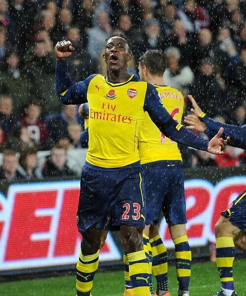 Danny Welbeck's Thrilling Goal: Arsenal's Victory Over Swansea, Premier League 2014-15