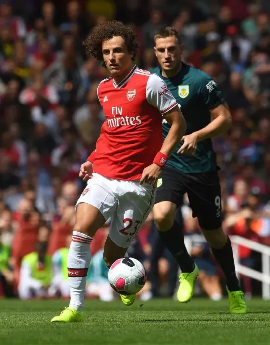 Framed Print : David Luiz in Action: Arsenal vs Burnley, 2019-20 Premier League Framed Print : David Luiz in Action: Arsenal vs Burnley, 2019-20 Premier League