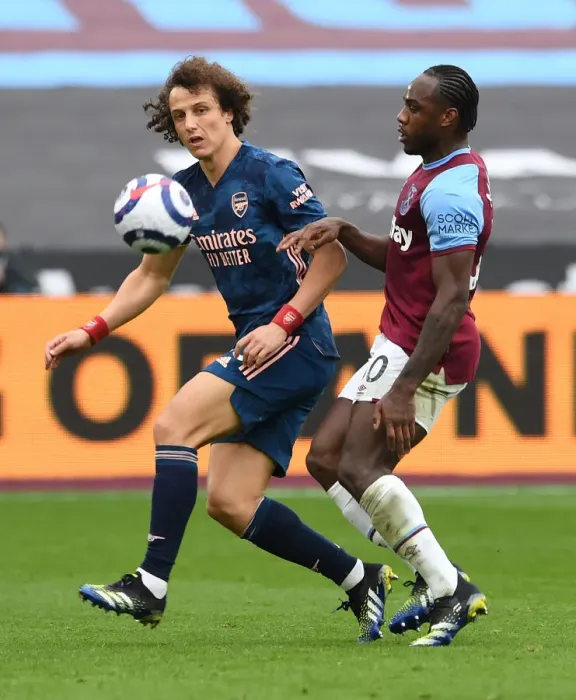 Framed Print : David Luiz vs Michail Antonio: Intense Battle in West Ham United vs Arsenal Premier League Clash Framed Print : David Luiz vs Michail Antonio: Intense Battle in West Ham United vs Arsenal Premier League Clash