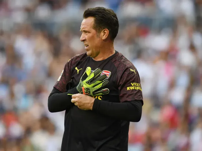 Framed Print : David Seaman: Arsenal Legend Shines at Real Madrid Legends Match, Bernabeu 2018