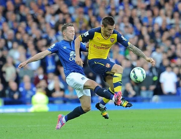 Debuchy vs McGeady: Intense Battle at Goodison Park - Everton vs Arsenal, Premier League 2014 / 15
