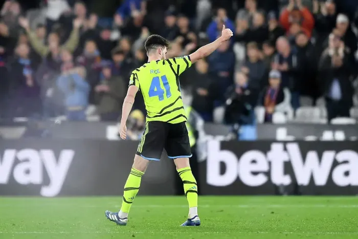 Framed Print : Declan Rice in Defeat: Arsenal Fall to West Ham in Carabao Cup Framed Print : Declan Rice in Defeat: Arsenal Fall to West Ham in Carabao Cup