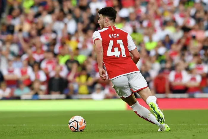 Framed Print : Declan Rice's Stunner: Arsenal's Dramatic Win Against Fulham in the 2023-24 Premier League Framed Print : Declan Rice's Stunner: Arsenal's Dramatic Win Against Fulham in the 2023-24 Premier League
