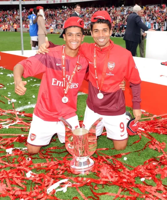 Framed Print : Denilson and Eduardo (Arsenal) with the Emirates Cup Framed Print : Denilson and Eduardo (Arsenal) with the Emirates Cup