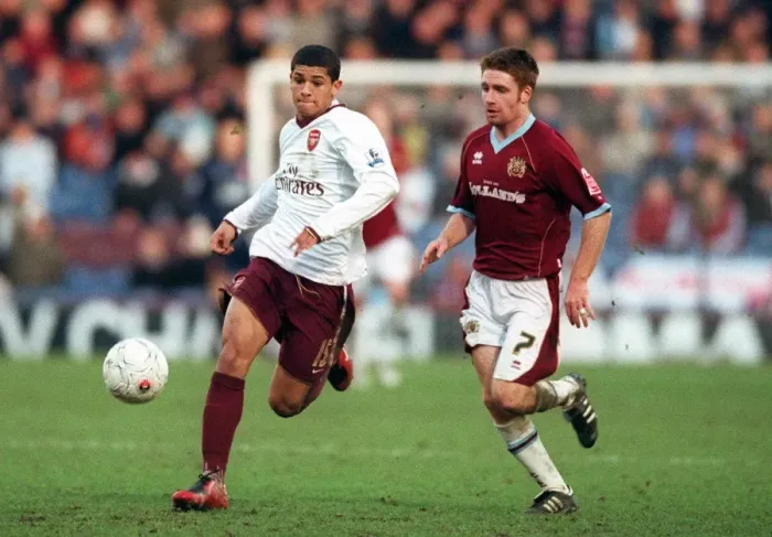 Framed Print : Denilson's Double: Arsenal Cruise Past Burnley 2-0 in FA Cup Third Round Framed Print : Denilson's Double: Arsenal Cruise Past Burnley 2-0 in FA Cup Third Round