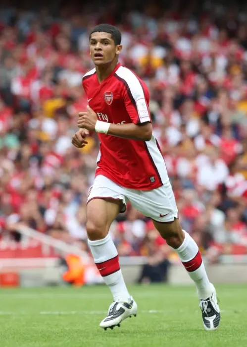 Framed Print : Denilson's Triumph: Arsenal 1-0 Real Madrid, Emirates Cup 2008