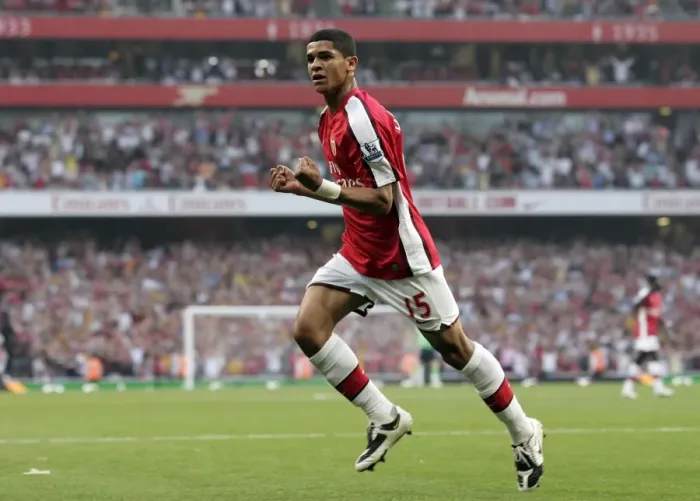 Framed Print : Denilson's Triumph: Arsenal's 3-0 Victory Over Newcastle United in the Barclays Premier League Framed Print : Denilson's Triumph: Arsenal's 3-0 Victory Over Newcastle United in the Barclays Premier League
