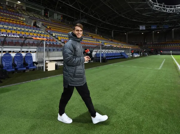 Framed Print : Denis Suarez: Arsenal's Key Player Ahead of BATE Borisov Europa League Clash