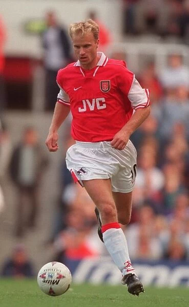 Dennis Bergkamp: Arsenal's Legendary Hero of the Unforgettable Double Winning Season, 1997 / 98
