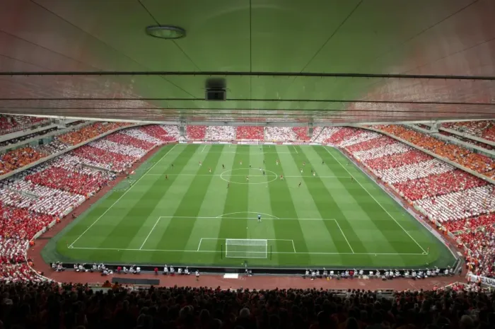 Framed Print : Dennis Bergkamp Testimonial: Arsenal vs Ajax at Emirates Stadium, Islington, London (2006) - Arsenal 2:1 Framed Print : Dennis Bergkamp Testimonial: Arsenal vs Ajax at Emirates Stadium, Islington, London (2006) - Arsenal 2:1
