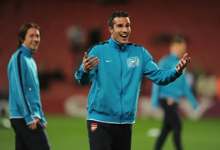 Framed Print : Determined Robin van Persie Leads Arsenal in UEFA Champions League Battle against Marseille, Emirates Stadium, 1st November 2011