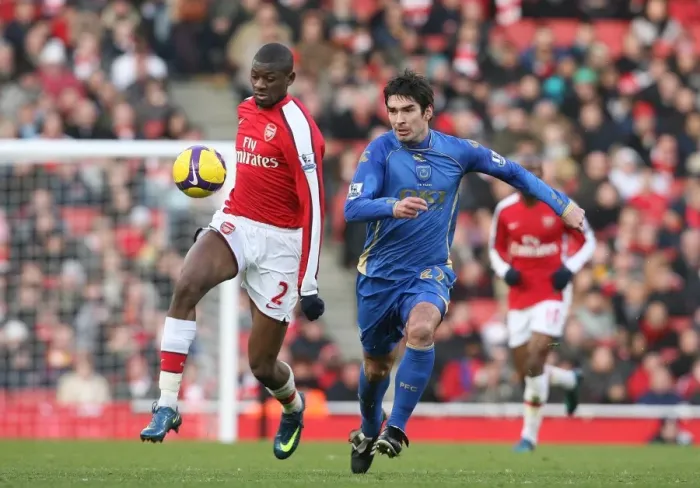 Framed Print : Diaby's Dominance: Arsenal's 1-0 Victory over Portsmouth, 28 / 12 / 2008