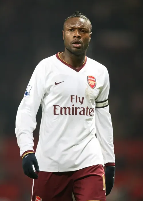 Framed Print : Disappointment for Gallas: Manchester United's 4-0 FA Cup Triumph over Arsenal (Old Trafford, 2008)