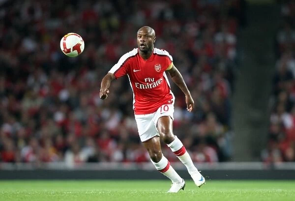 Dominant Gallas Leads Arsenal to 4-0 Victory over FC Twente in Champions League Qualifier