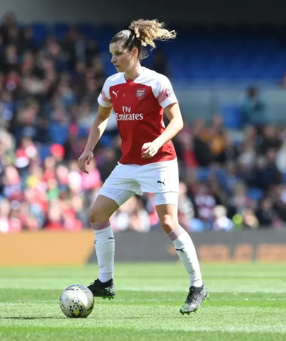 Framed Print : Dominique Bloodworth in Action: Arsenal Women vs. Brighton & Hove Albion Women, FA WSL
