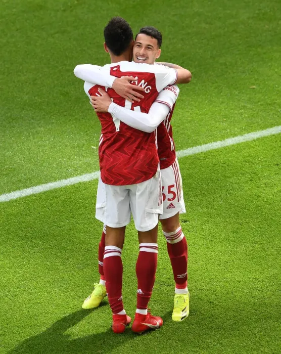Framed Print : Double Trouble: Aubameyang and Martinelli's Goals Secure Empty-Stadium Victory for Arsenal at Newcastle (2020-21)