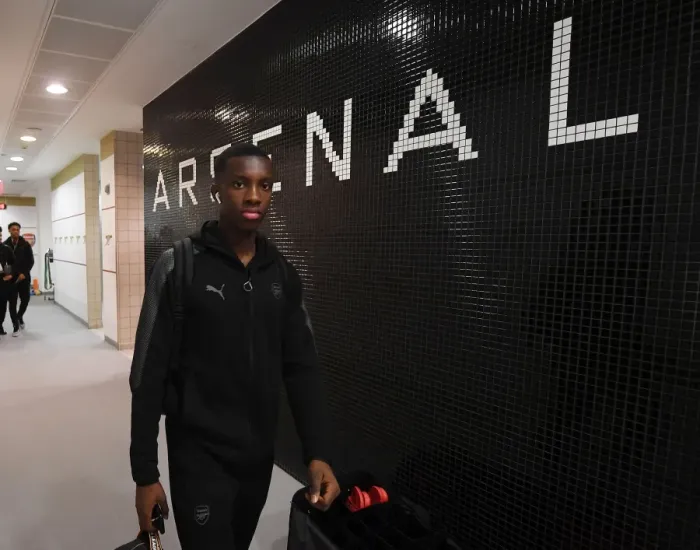 Framed Print : Eddie Nketiah in Arsenal Changing Room Before Arsenal FC vs BATE Borisov, UEFA Europa League (2017-18) Framed Print : Eddie Nketiah in Arsenal Changing Room Before Arsenal FC vs BATE Borisov, UEFA Europa League (2017-18)