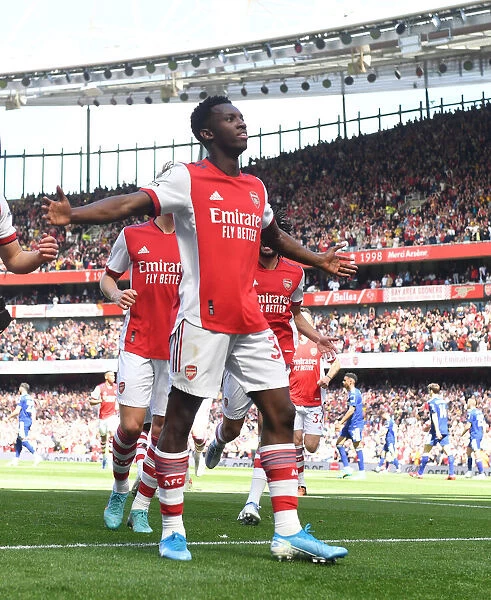 Eddie Nketiah Scores His Second: Thrilling Arsenal Victory over Leeds United (2021-22)