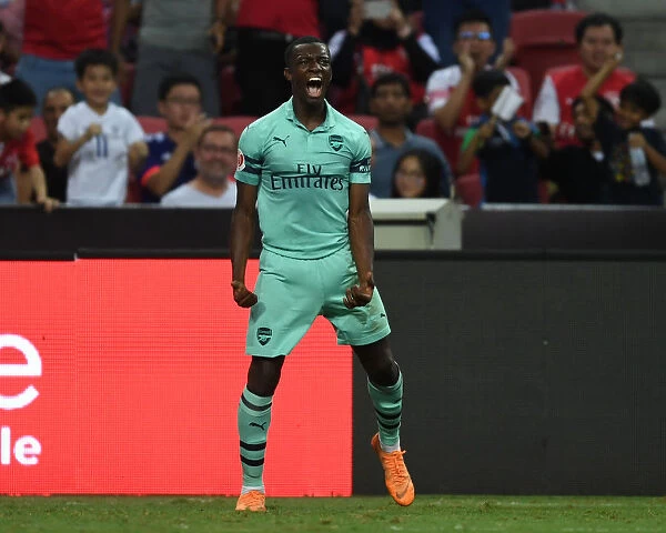Eddie Nketiah's Stunning Goal: Arsenal Defeats Paris Saint-Germain in 2018 International Champions Cup, Singapore