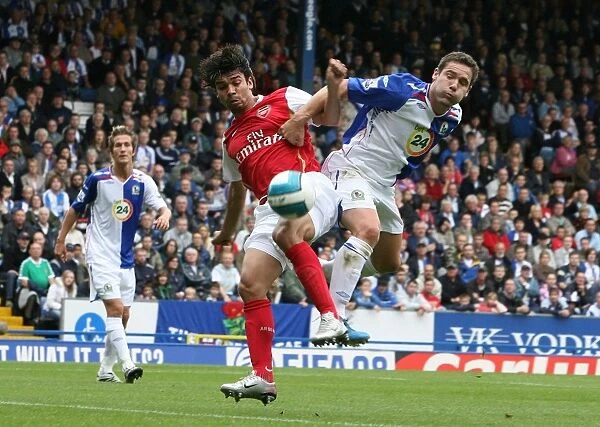 Eduardo (Arsenal) David Dunn (Blackburn Rovers)