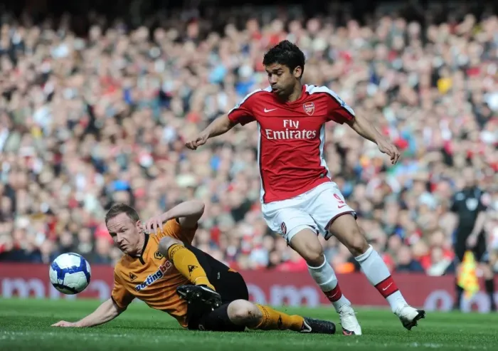 Framed Print : Eduardo vs. Jody Craddock: Arsenal's Edge in the 1:0 Win over Wolverhampton Wanderers Framed Print : Eduardo vs. Jody Craddock: Arsenal's Edge in the 1:0 Win over Wolverhampton Wanderers
