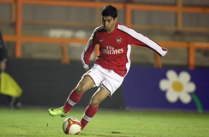 Framed Print : Eduardo's Double: Arsenal Reserves 2-0 Portsmouth Reserves, Barclays Premier Reserve League, Underhill, Barnet, 16 / 12 / 08 Framed Print : Eduardo's Double: Arsenal Reserves 2-0 Portsmouth Reserves, Barclays Premier Reserve League, Underhill, Barnet, 16 / 12 / 08