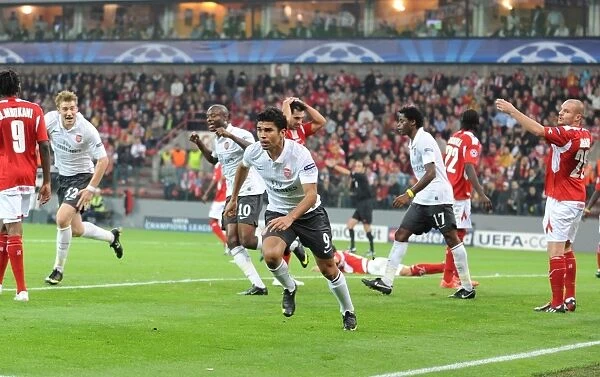 Eduardo's Game-Changing Goal: Arsenal's 3-2 Lead Over Standard Liege in the UEFA Champions League
