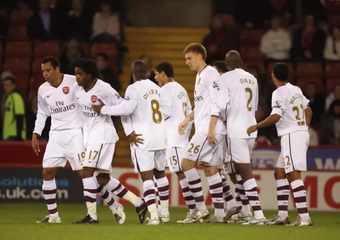 Framed Print : Eduardo's Strike: Arsenal's Triumphant 3-0 Carling Cup Victory over Sheffield United