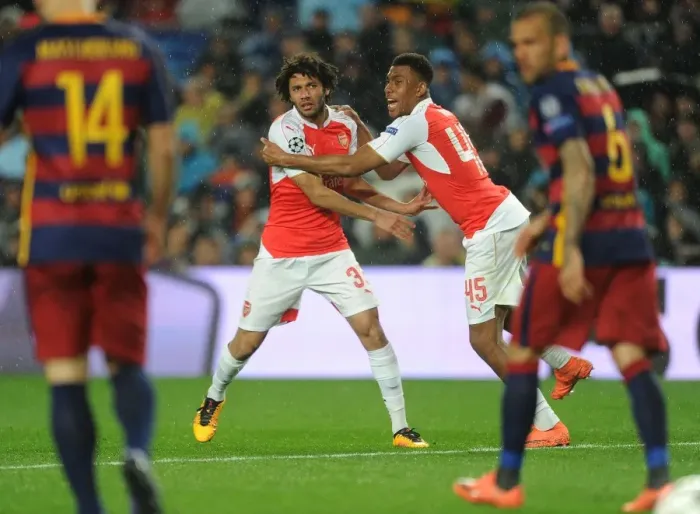 Framed Print : Elneny and Iwobi in Glory: Arsenal's Unforgettable Goal vs. Barcelona, 2015-16