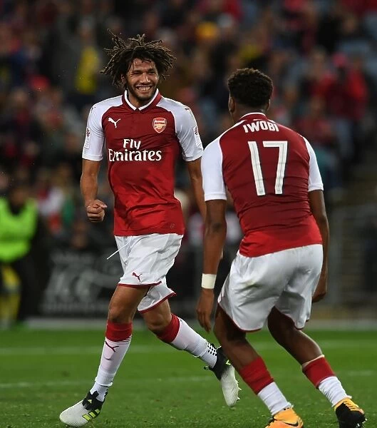 Elneny and Iwobi: Unstoppable Duo Celebrates Arsenal's Third Goal in Sydney