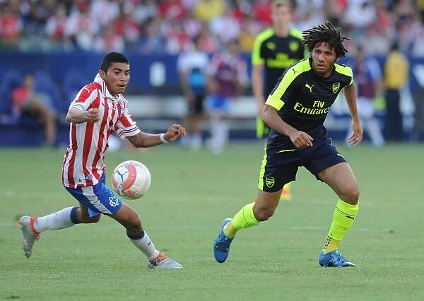 Elneny vs. Zendejas: A Football Rivalry Ignites - Arsenal vs. Chivas