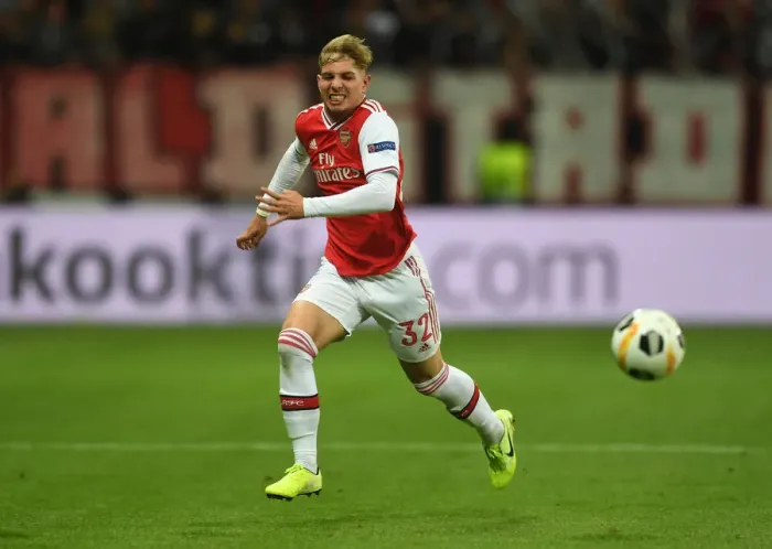 Framed Print : Emile Smith Rowe in Action: Arsenal vs. Eintracht Frankfurt - UEFA Europa League