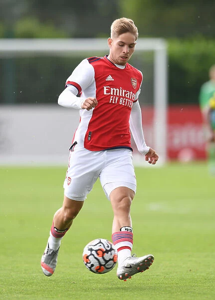 Emile Smith Rowe in Action: Arsenal's Pre-Season Clash against Watford (2021-22)