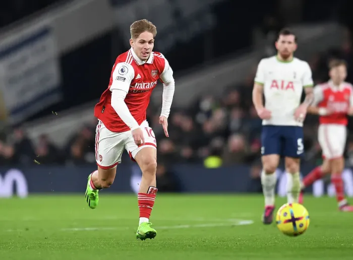 Framed Print : Emile Smith Rowe in Action: Tottenham vs. Arsenal, Premier League 2022-23
